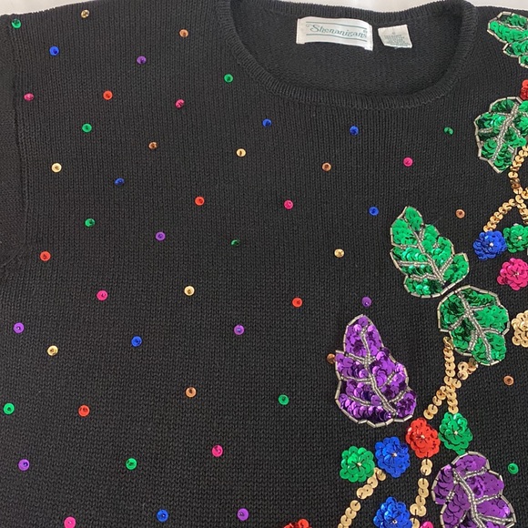 Vintage SHENANIGANS Small Black Holiday Pullover Sweater Purple Green Red Blue - Picture 6 of 16